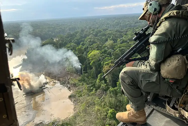 PF, IBAMA e Polícia Nacional da Colômbia realizam a Operação Fronteira de Ouro e desmobilizam garimpo ilegal. Foto: Polícia Federal