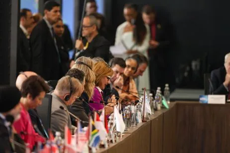 Tomaz Silva/Agência Brasil Rio de Janeiro (RJ), 17/11/2024 – Mesa do fórum de prefeitos do G20 (Urban 20), na zona portuária da capital fluminense. Foto: Tomaz Silva/Agência Brasil
