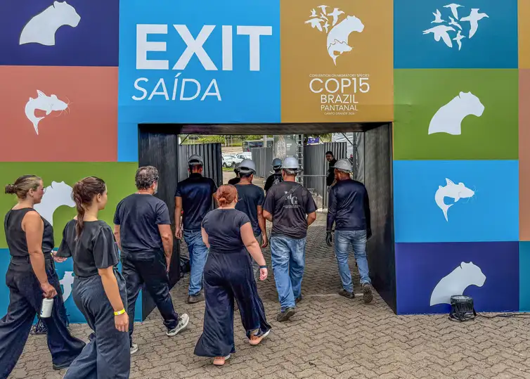 Campo Grande (MS), 21/03/2026 – Estruturas da COP 15, a Blue Zone, espaço oficial para as delegações internacionais e negociações da ONU, está instalada no Bosque Expo, o centro de eventos do Shopping Bosque dos Ipês.
Foto: Rafa Neddermeyer/Agência Brasil