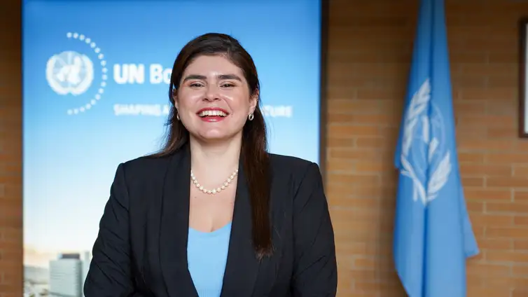 Brasileira defende mais influência dos jovens nas decisões da COP17
Beatriz Azevedo é reconhecida pela ONU por trabalho contra desertificação. Foto; Arquivo pessoal