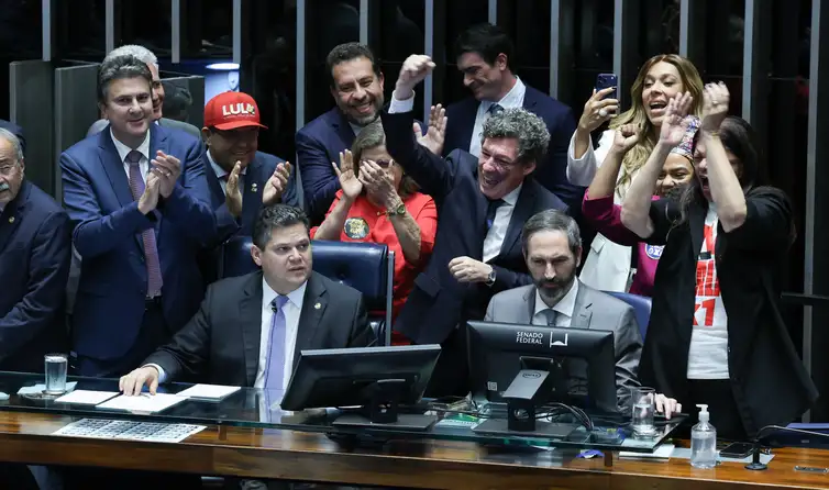 Brasília – DF – 14/10/2026 - Sessão do Senado que votou o fim da escala 6X1. Lula Marques/Agência Brasil.